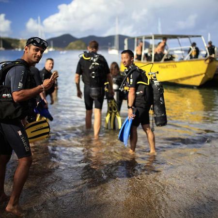 Hotel Ucpa Les Saintes Marigot 外观 照片